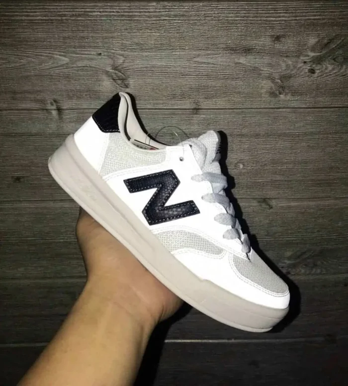 giay-new-balance-crt300-black-white-rep-11-4.jpg